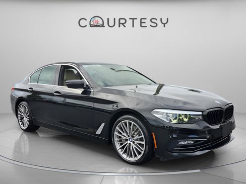 Used 2018 BMW 530e image 5