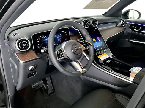 New 2026 Mercedes-Benz GLC 300 GLC 300 image 10