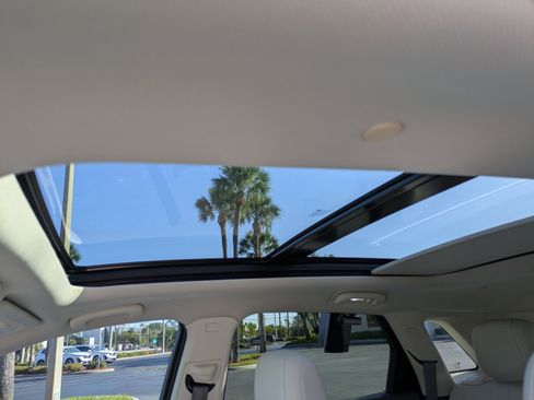 Certified 2023 Cadillac XT5 Premium Luxury image 20