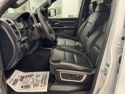 Used 2025 RAM 1500 Laramie image 13
