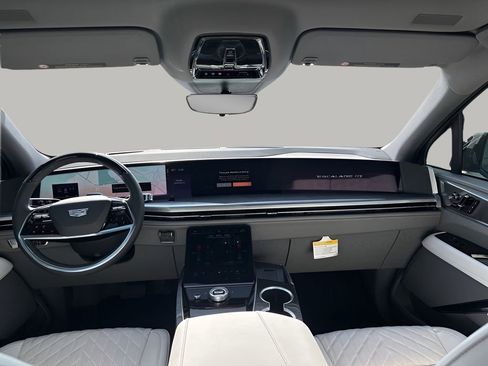 New 2026 Cadillac Escalade IQ Luxury 1 image 21
