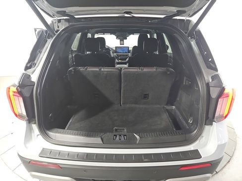 Used 2025 Ford Explorer Platinum w/ LUX Leather Package AWD/4WD image 24