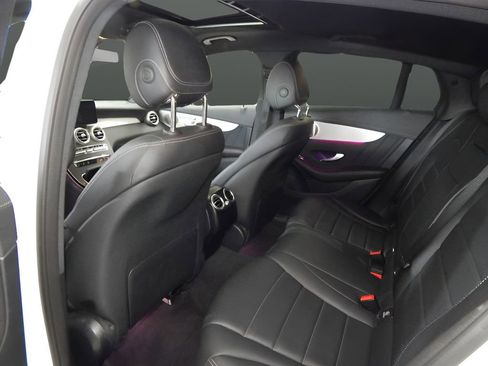 Used 2022 Mercedes-Benz GLC 300 4MATIC Coupe image 21