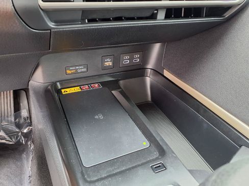 Used 2026 Toyota Camry LE FWD image 24