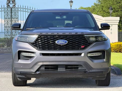 Used 2021 Ford Explorer ST w/ Equipment Group 401A AWD/4WD image 3