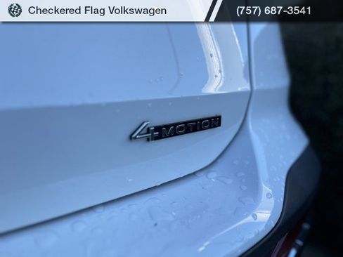 Used 2022 Volkswagen Taos SE image 11