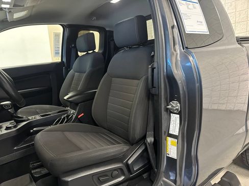 Used 2019 Ford Ranger XLT w/ Equipment Group 302A Luxury AWD/4WD image 3