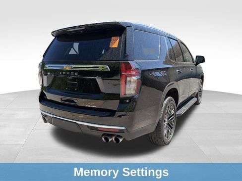 Used 2021 Chevrolet Tahoe Premier w/ Premium Package AWD/4WD image 16