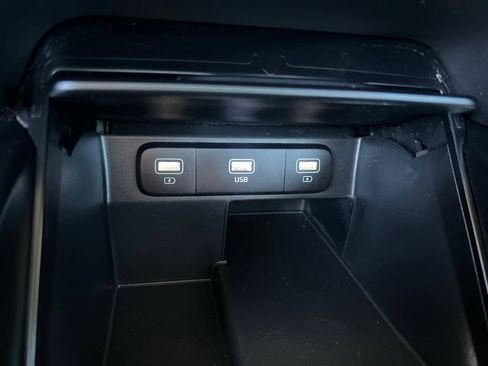 Used 2021 Kia Sorento S w/ Panoramic Sunroof Package AWD/4WD image 59