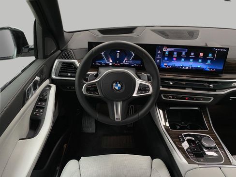 Used 2026 BMW X5 xDrive40i AWD/4WD image 16