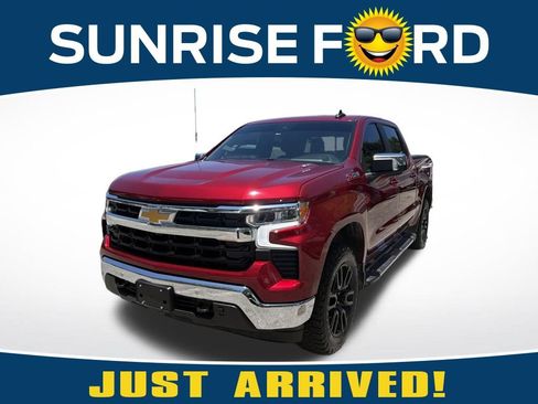 Used 2024 Chevrolet Silverado 1500 LT AWD/4WD image 1