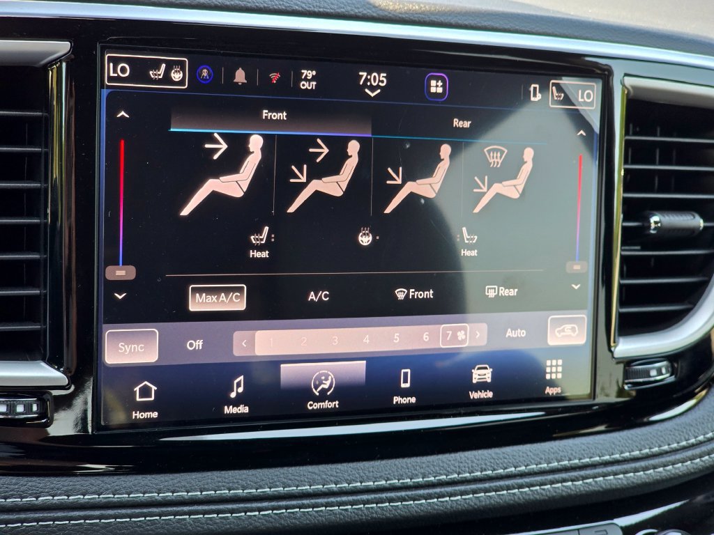 New 2027 Chrysler Pacifica Select FWD image 29
