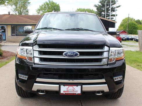 Used 2016 Ford Expedition Platinum AWD/4WD image 3