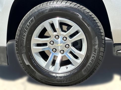 Used 2019 Chevrolet Tahoe LT RWD image 13