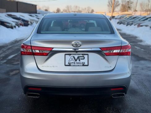 Used 2015 Toyota Avalon XLE FWD image 4