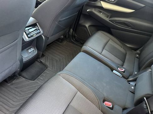 Used 2020 Subaru Ascent Premium w/ Sport Package AWD/4WD image 12