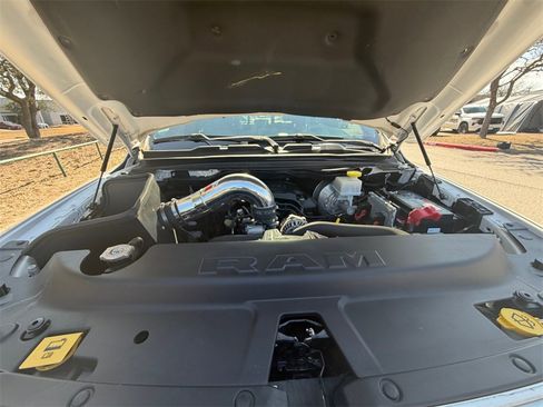 Used 2019 RAM 1500 Limited image 20