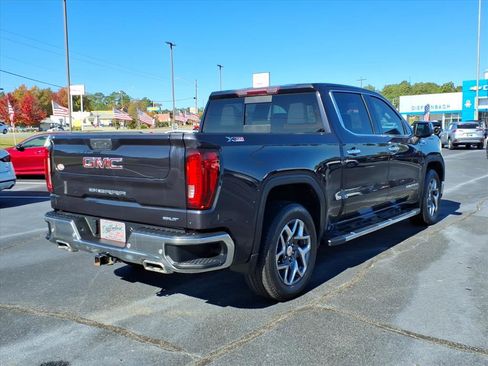 Used 2022 GMC Sierra 1500 SLT w/ SLT Premium Plus Package image 19