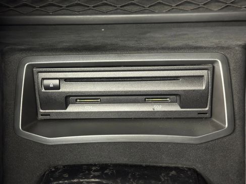 Used 2018 Lamborghini Huracan Performante image 35