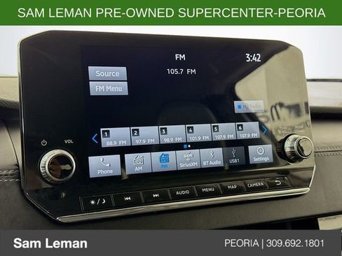 Used 2024 Mitsubishi Outlander SE image 15