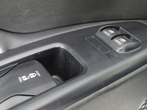 Used 2017 RAM ProMaster City Tradesman w/ Rear Back-up Camera Group image 17