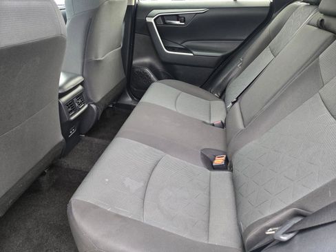 Used 2024 Toyota RAV4 XLE FWD image 15