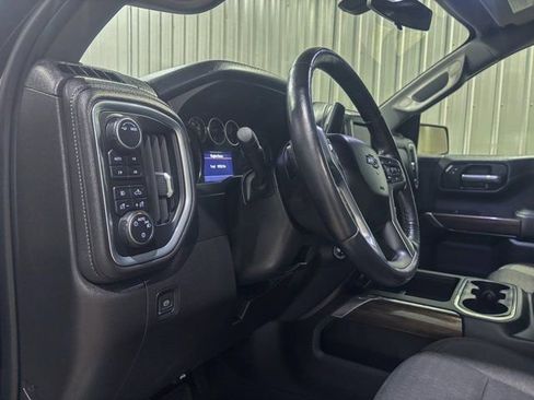 Used 2021 Chevrolet Silverado 1500 RST w/ Z71 Off-Road Package image 12