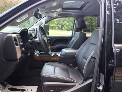 Used 2017 Chevrolet Silverado 3500 High Country w/ Duramax Plus Package AWD/4WD image 20
