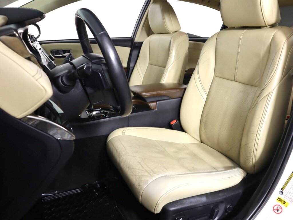 Used 2015 Toyota Avalon Limited FWD image 34