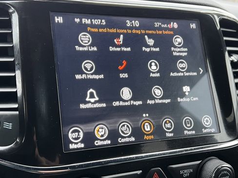 Used 2022 Jeep Grand Cherokee Laredo X image 23