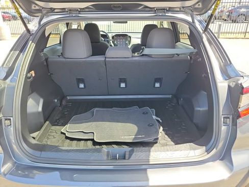 Used 2025 Subaru Crosstrek 2.5i Premium AWD/4WD image 28