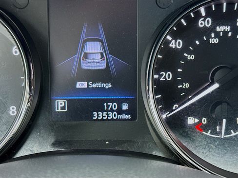 Used 2019 Nissan Rogue SV FWD image 8