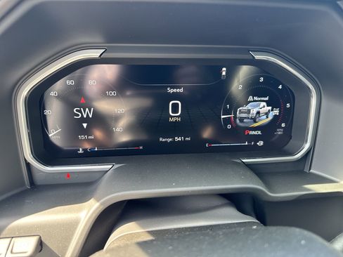 New 2026 GMC Sierra 2500 AT4 w/ AT4 Premium Plus Package AWD/4WD image 10