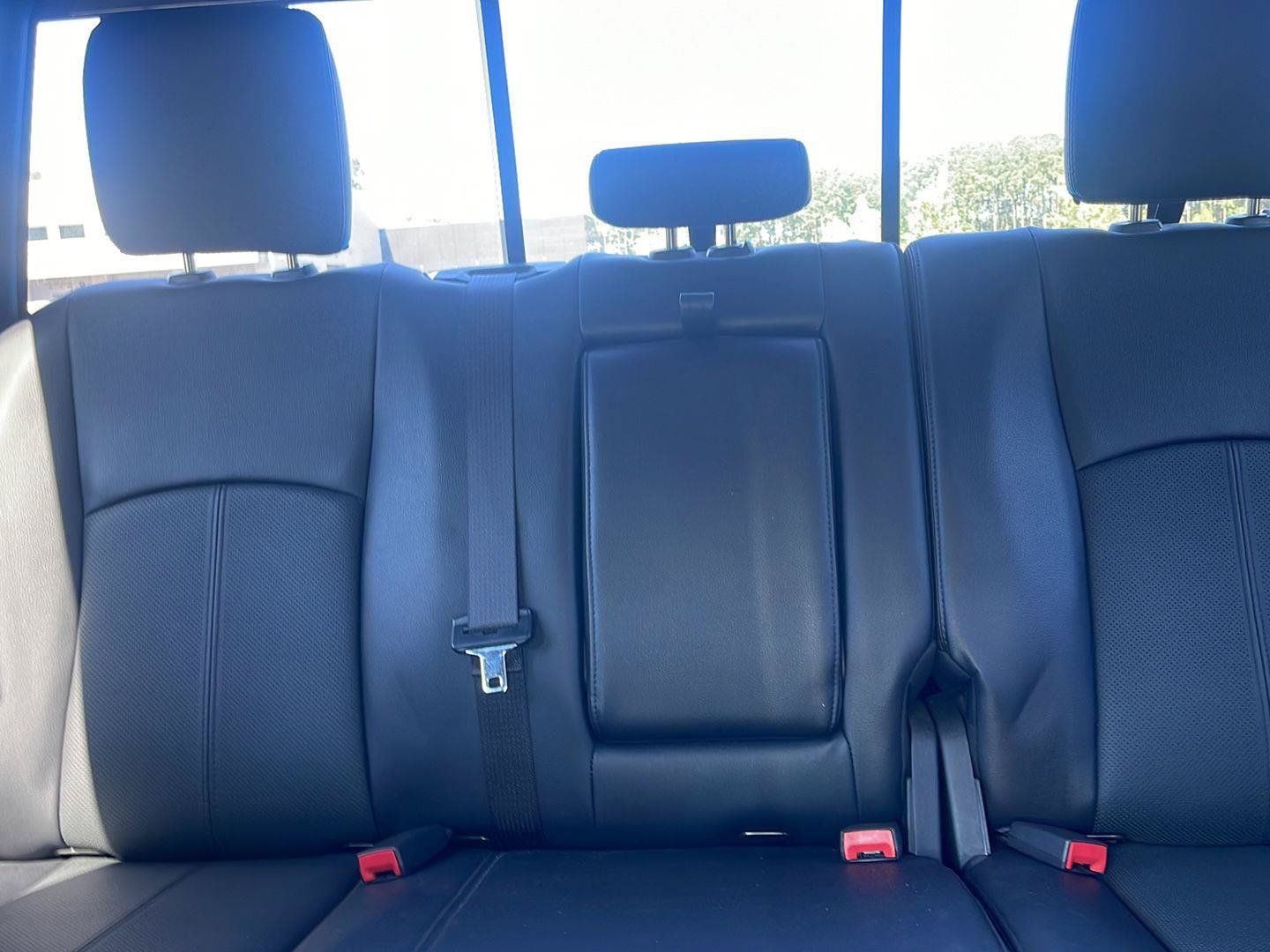 Used 2018 RAM 1500 Sport w/ Hydro Blue Sport Package AWD/4WD image 27
