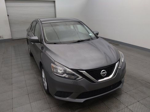 Used 2018 Nissan Sentra SV FWD image 14
