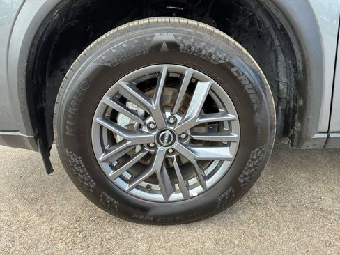 Used 2026 Nissan Rogue SV AWD/4WD image 27