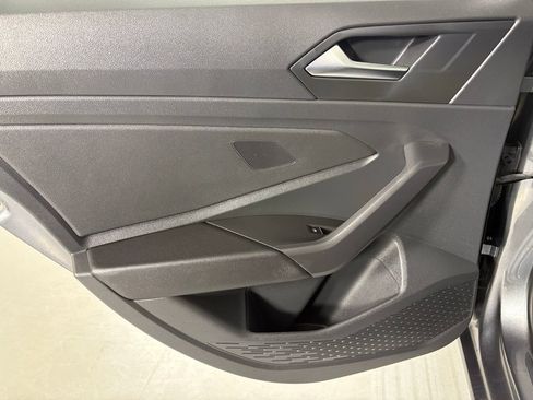 Used 2025 Volkswagen Jetta S FWD image 34