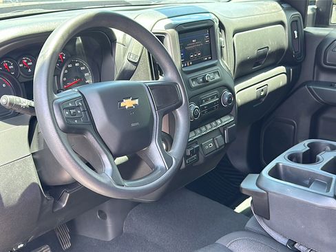 Used 2024 Chevrolet Silverado 2500 Custom w/ Custom Convenience Package AWD/4WD image 12
