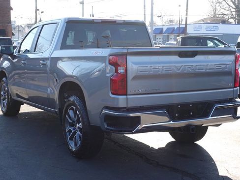 Used 2024 Chevrolet Silverado 1500 LT image 2
