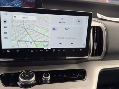 Certified 2025 Ford Expedition Active image 13