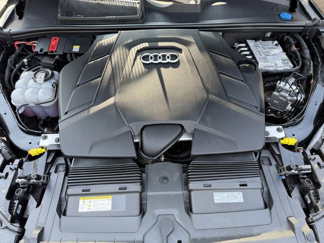 Used 2025 Audi Q7 3.0T Premium Plus AWD/4WD image 48