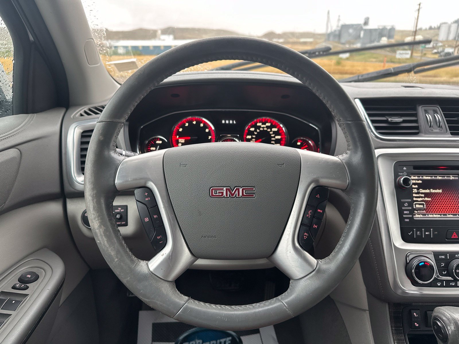 Used 2016 GMC Acadia SLT AWD/4WD image 5
