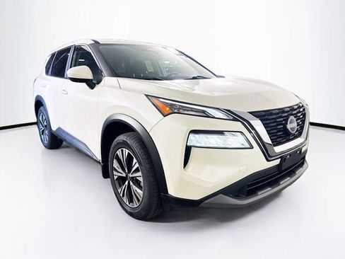 Certified 2023 Nissan Rogue SV AWD/4WD image 3
