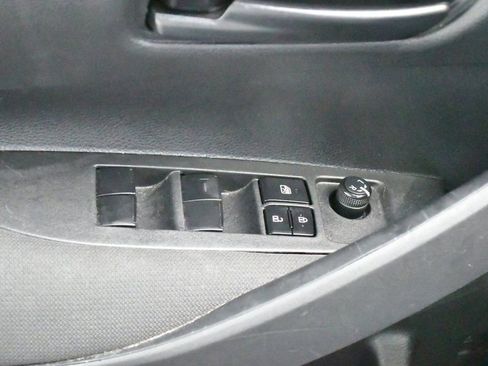 Used 2024 Toyota Corolla LE image 10