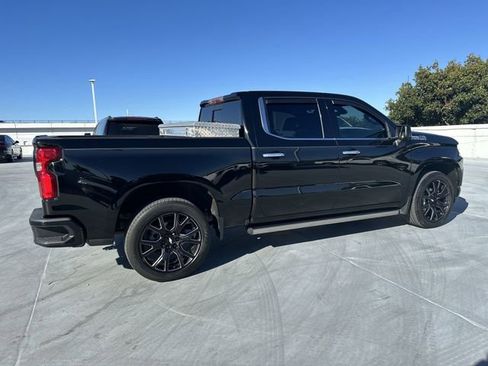 Used 2022 Chevrolet Silverado 1500 High Country w/ Safety Package II image 23