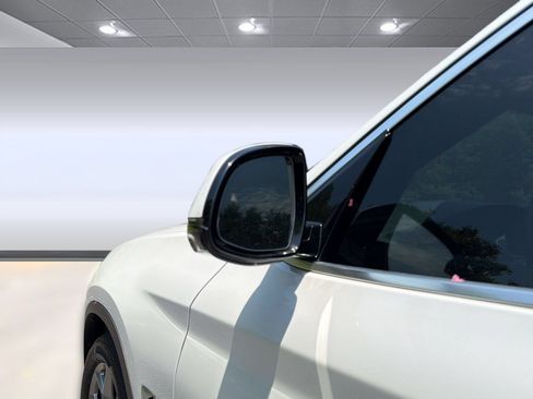 Used 2021 BMW X3 sDrive30i RWD image 23