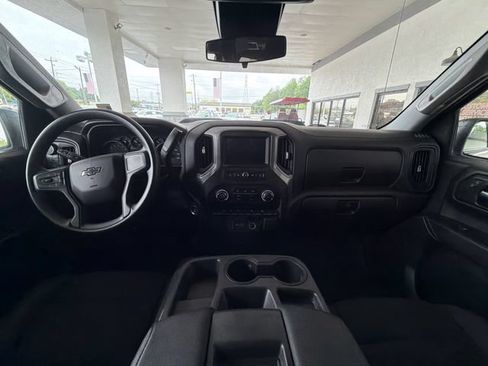 Used 2023 Chevrolet Silverado 1500 Custom Trail Boss AWD/4WD image 35