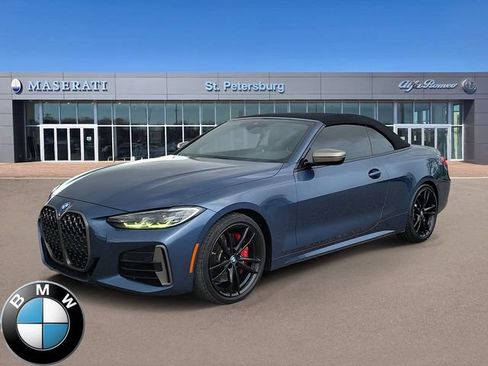 Used 2022 BMW M440i Convertible RWD image 2