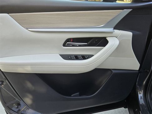 Certified 2025 MAZDA CX-90 3.3 Turbo w/ Premium Plus Pkg image 10