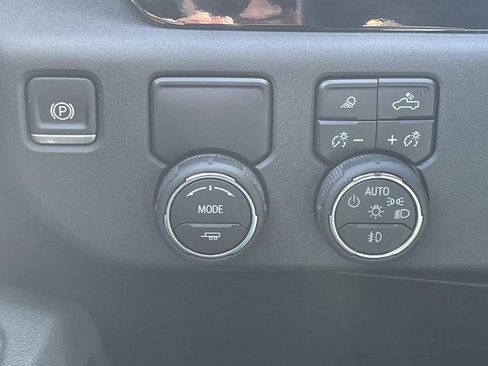 Used 2025 Chevrolet Silverado 1500 RST w/ All Star Edition Plus image 32